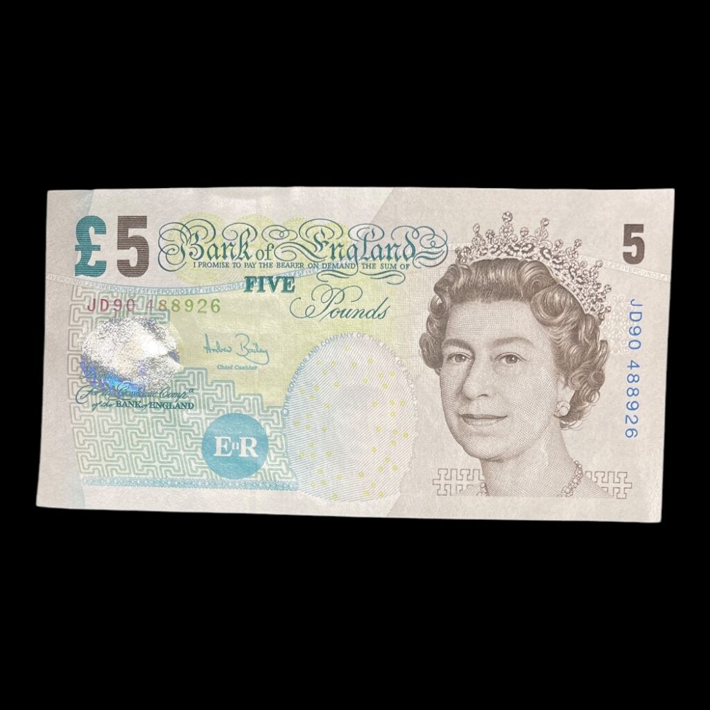 England 5 Pounds 2002