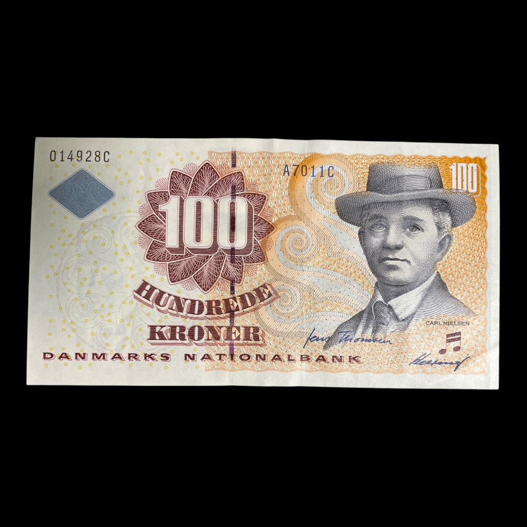 100 Kroner A7 2001 Standard cirkulationssedler Sieg: 147 Pick: 56 Kv: 1+